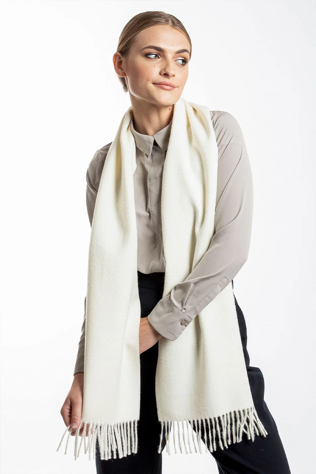 AC Classic Baby Alpaca Scarf - Image 10