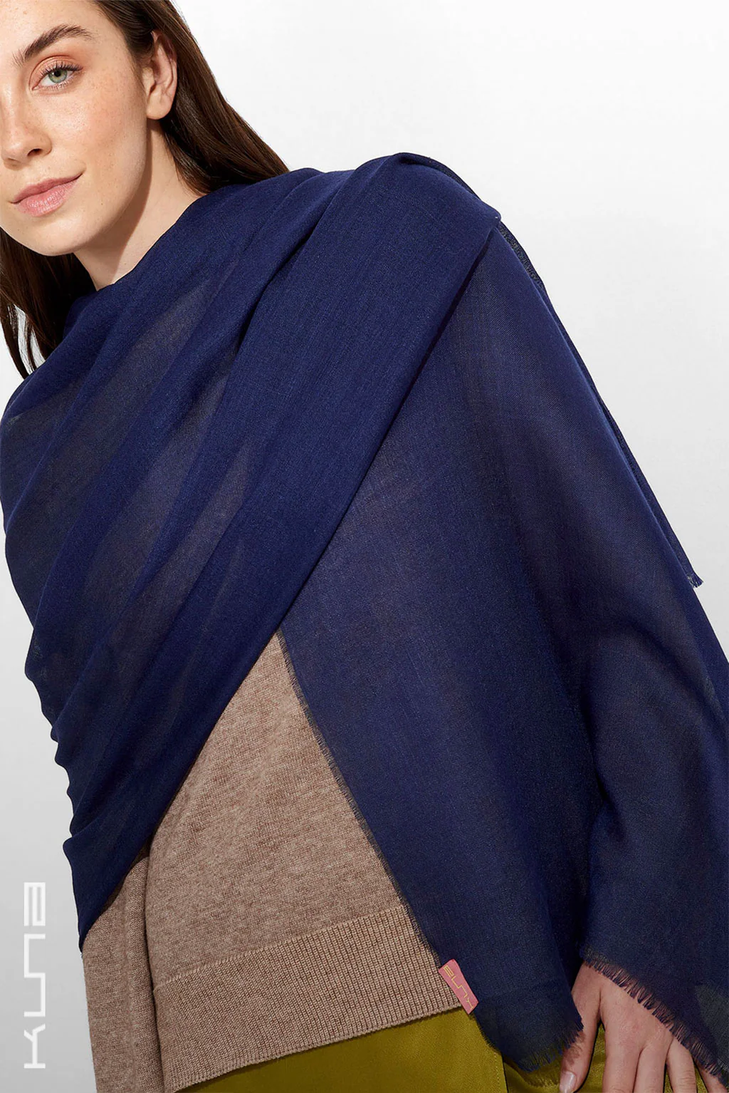Alondra Baby Alpaca Shawl - Image 5