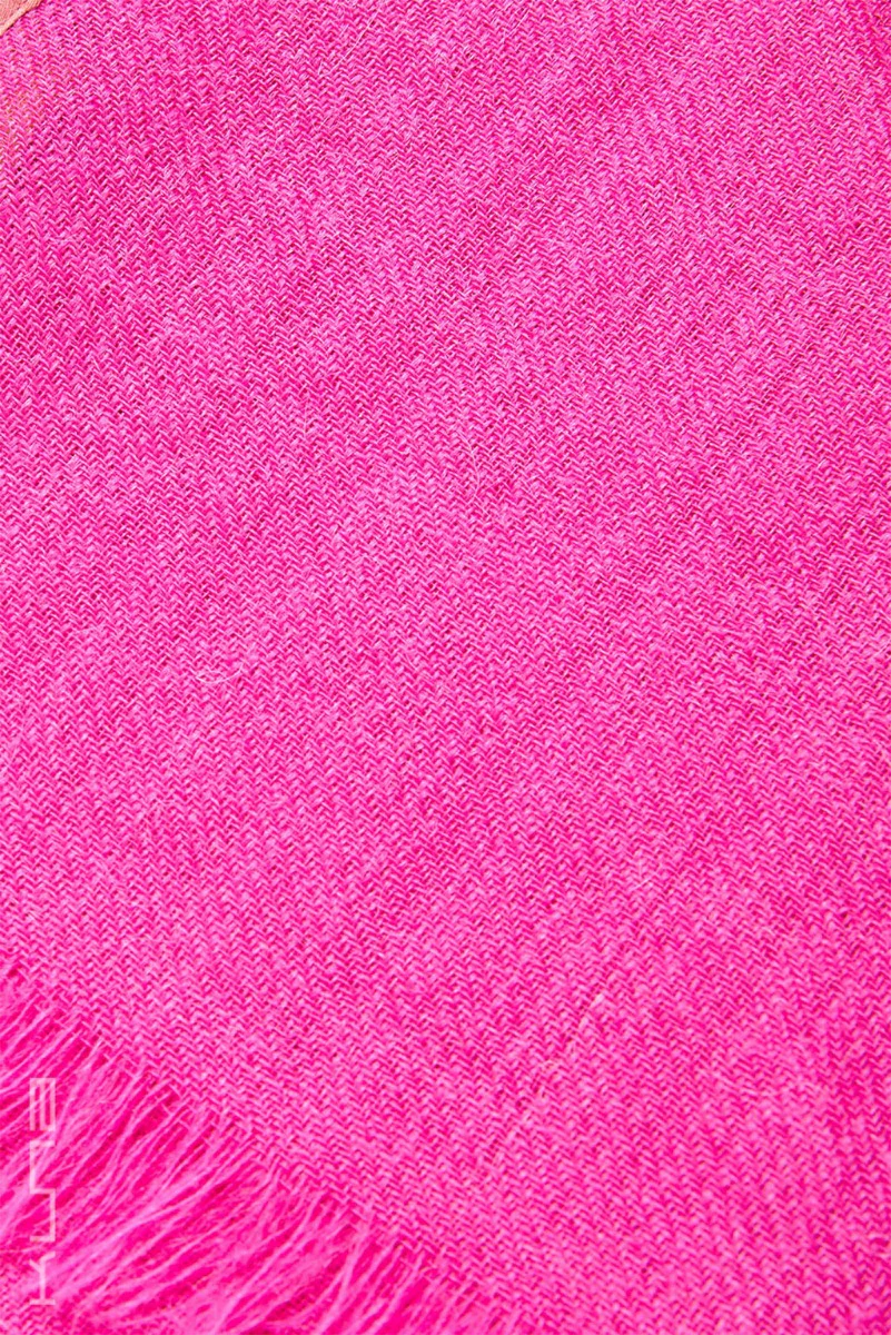 Amareto Baby Alpaca Shawl - Image 12
