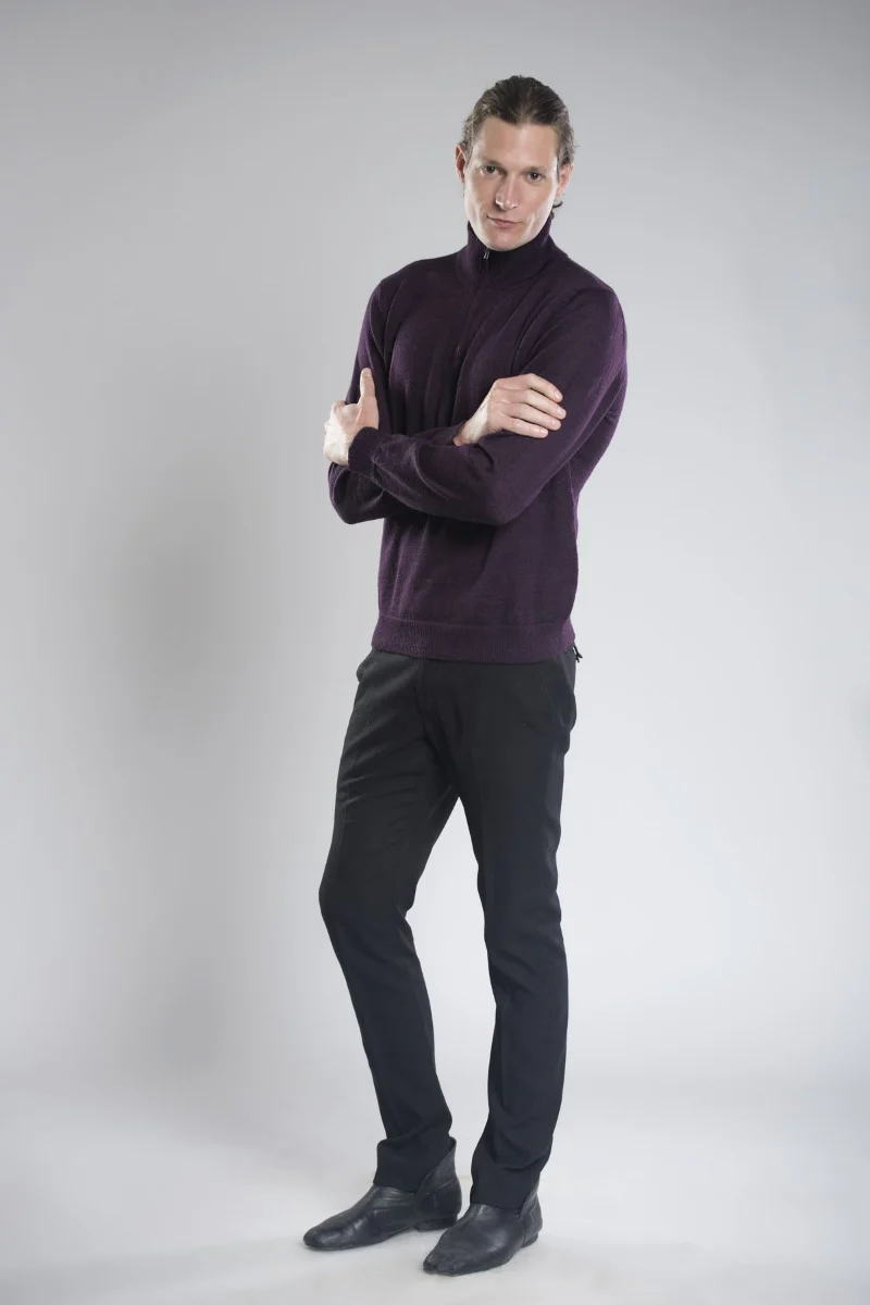 Axel 100% CashLlama Sweater - Image 5