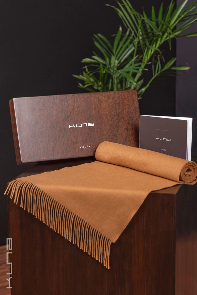 Basel Vicuna Scarf - Image 3