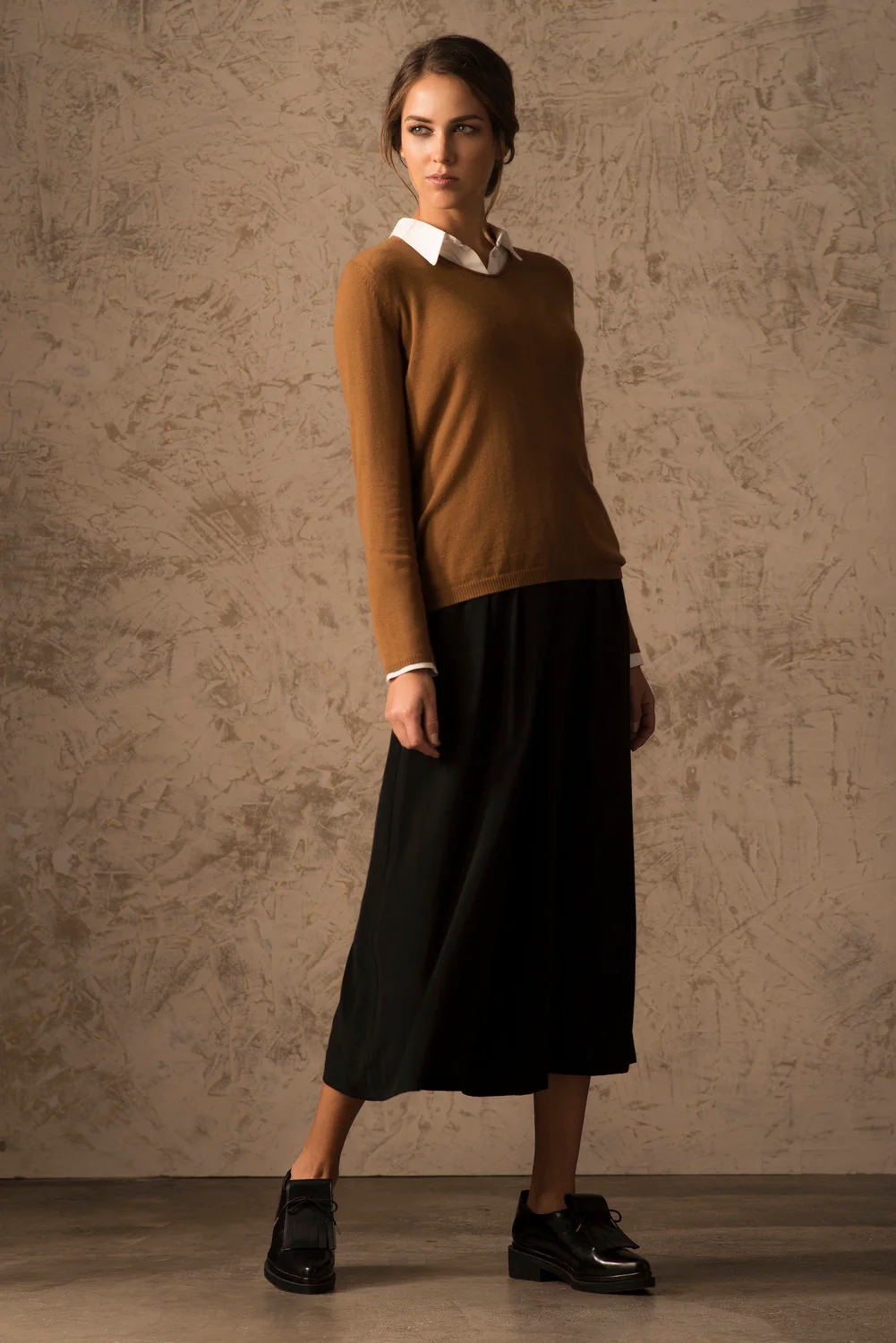 Belen 100% Vicuna Sweater - Image 3
