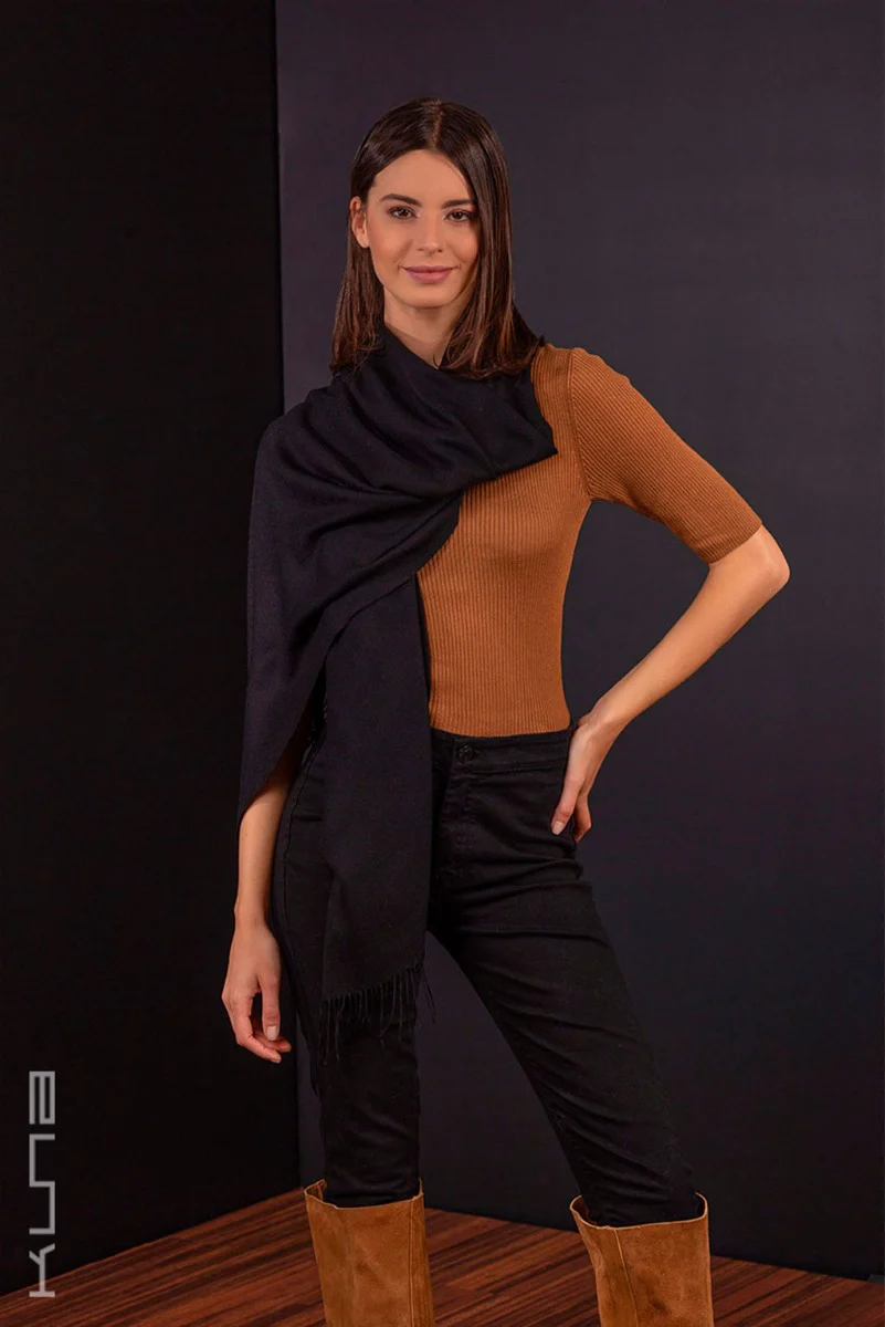Bellinzona 100% Vicuna Shawl - Image 6