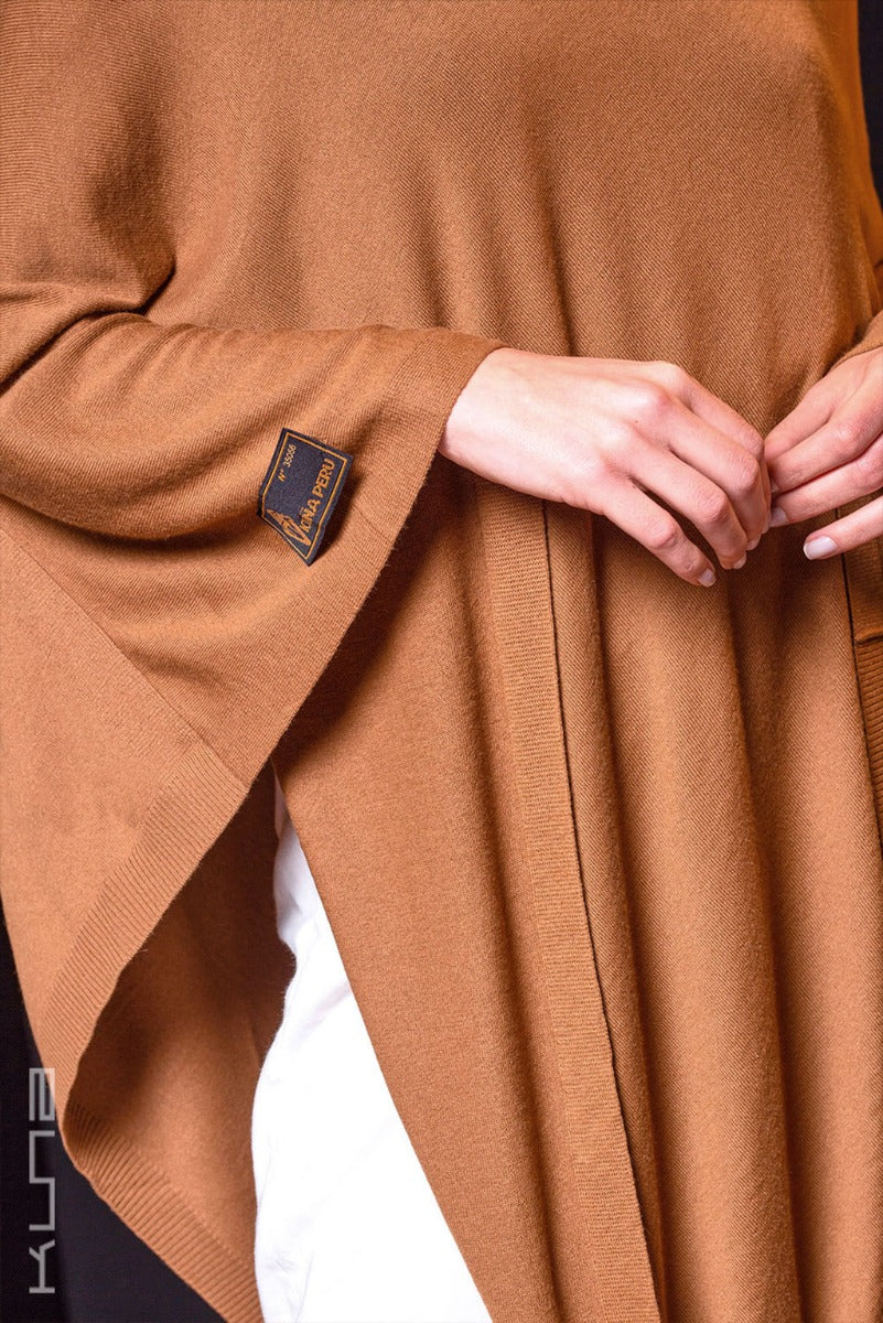 Beryl 100% Vicuna Poncho - Image 10