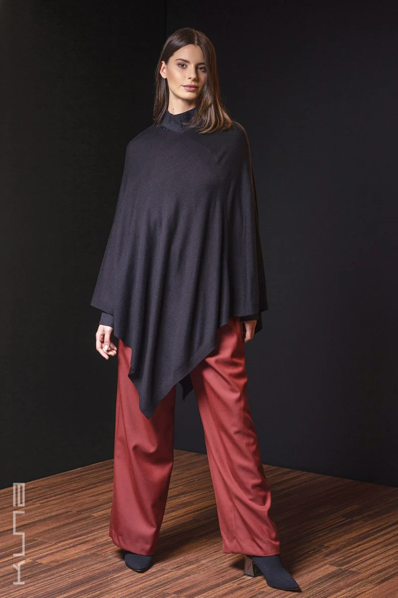 Beryl 100% Vicuna Poncho - Image 5