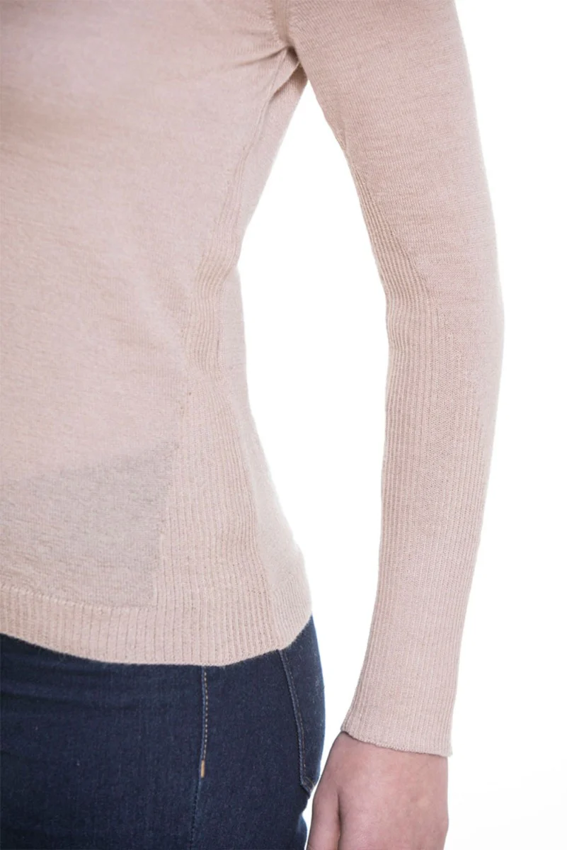 Briana Lightweight Cashllama Crew-Neck Sweater - Image 8