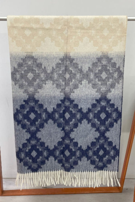 Chacana Ombre Alpaca Blanket - Image 2