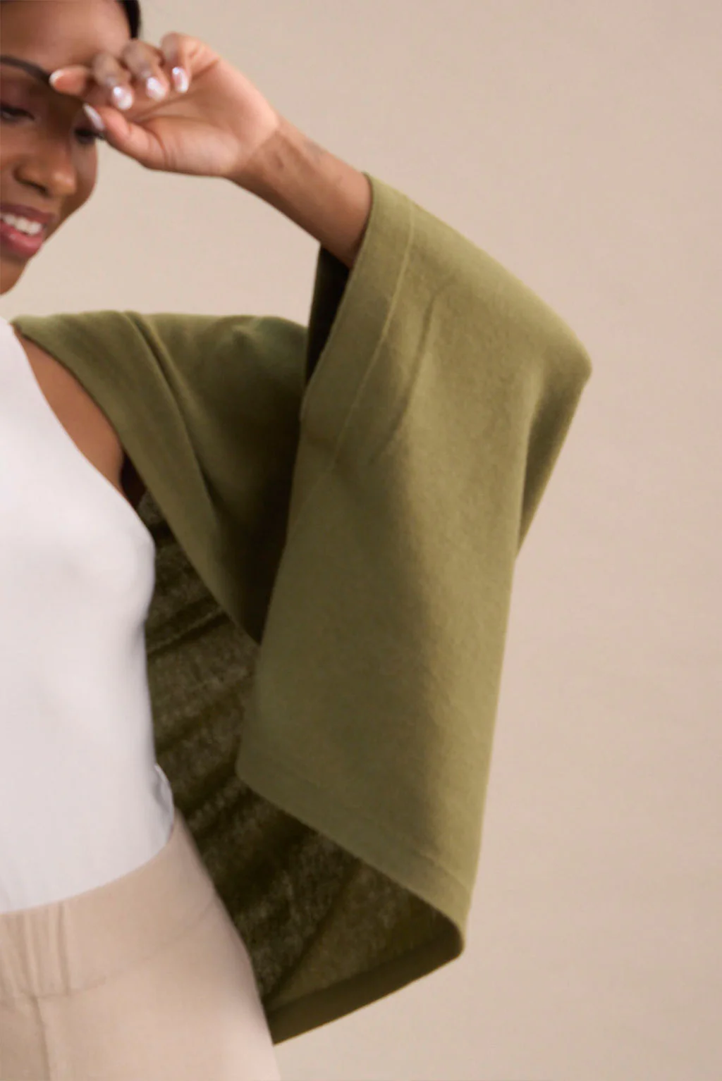 Dahlia Cotton & Alpaca Cape - Image 7