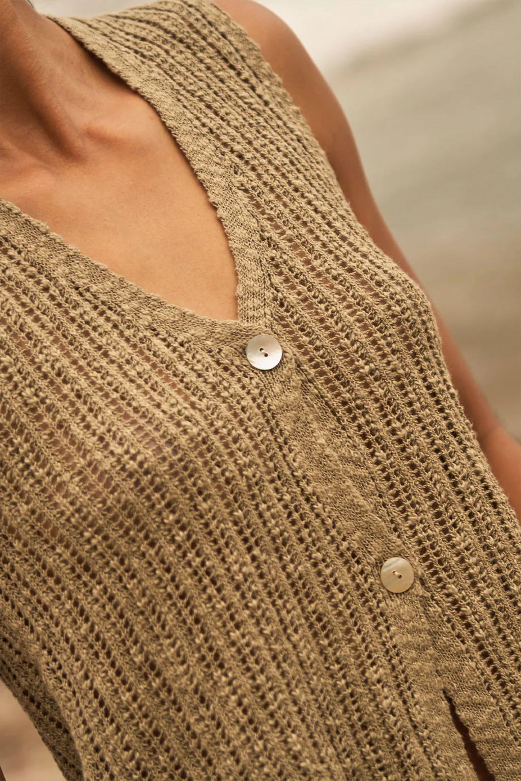 Daisy Cotton Vest - Image 10