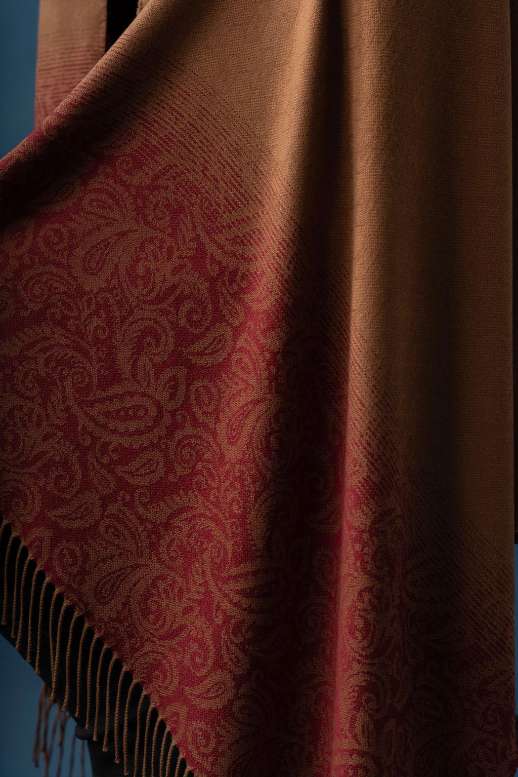 Davos 100% Vicuna Shawl - Image 3