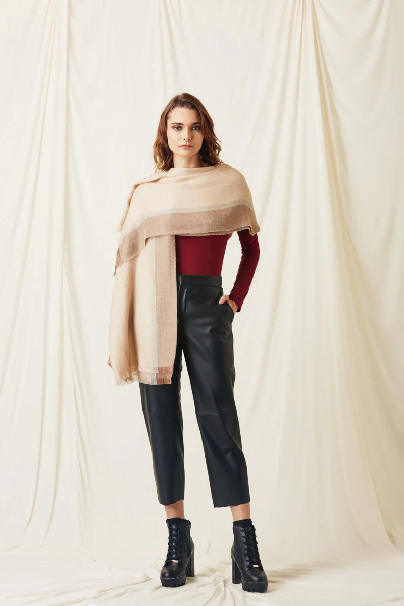 Eco Sateen Baby Alpaca & Silk Shawl - Image 4