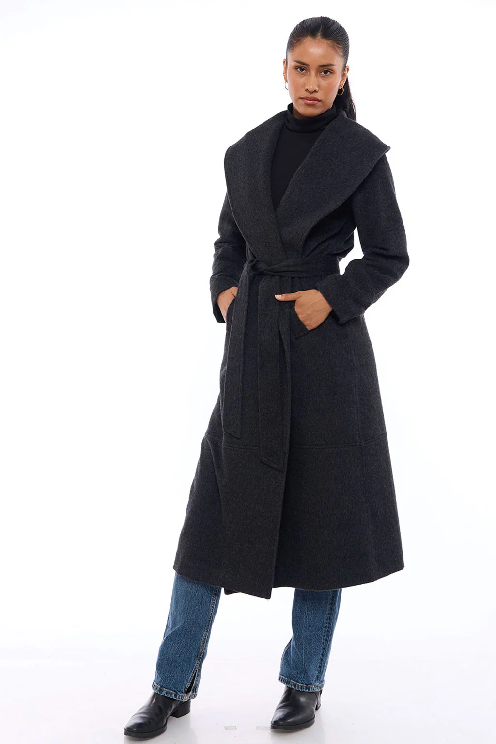 Elena Alpaca Coat - Image 3