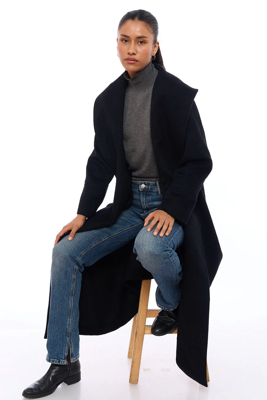 Elena Alpaca Coat - Image 4