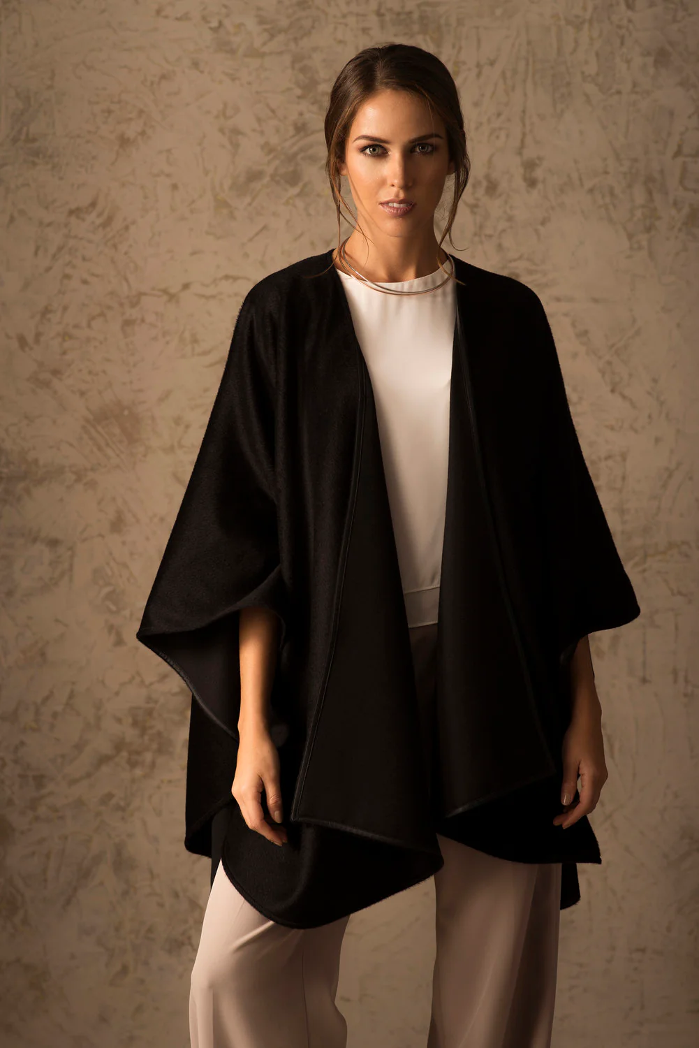 Gil Royal Suri Alpaca Cape - Image 13