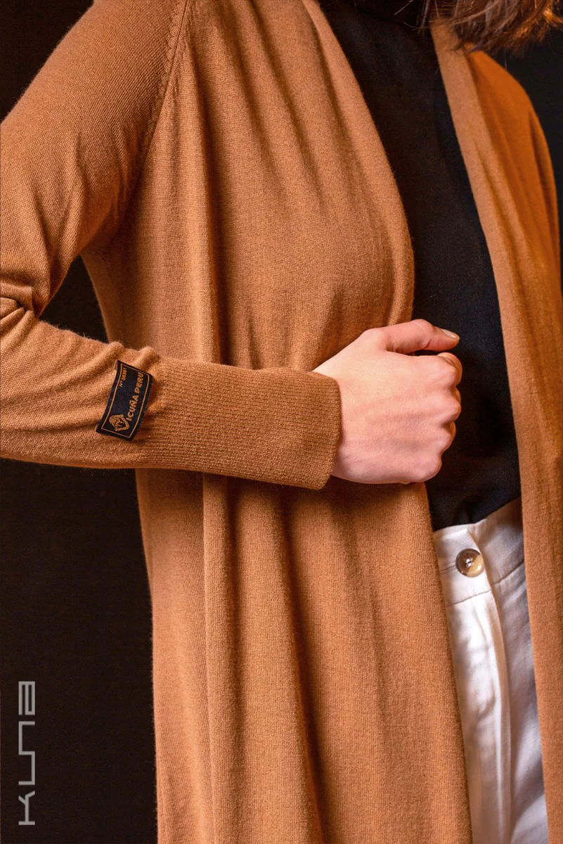 Kaysa Vicuna Sweater Cardigan - Image 5