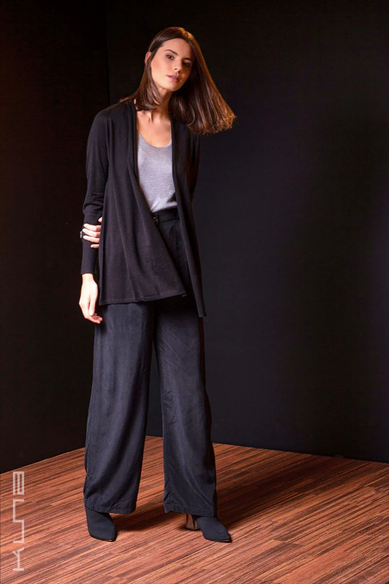 Kaysa Vicuna Sweater Cardigan - Image 8