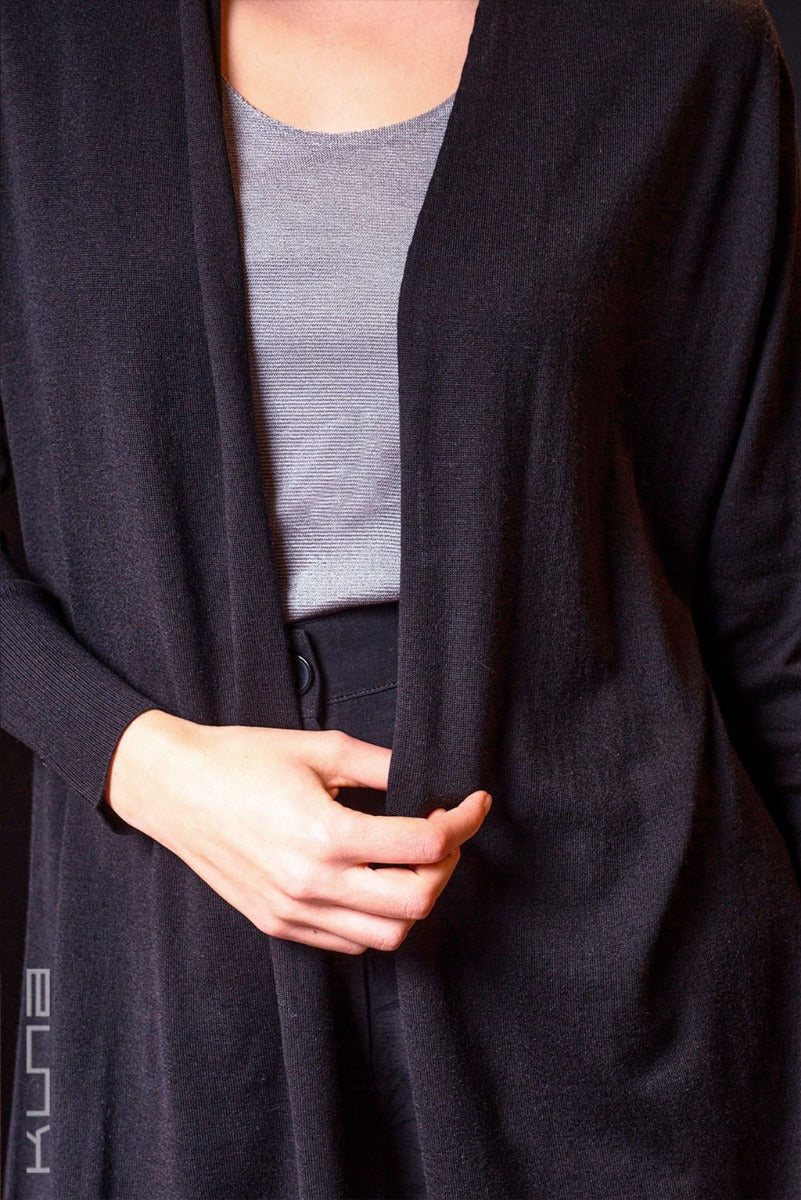 Kaysa Vicuna Sweater Cardigan - Image 9