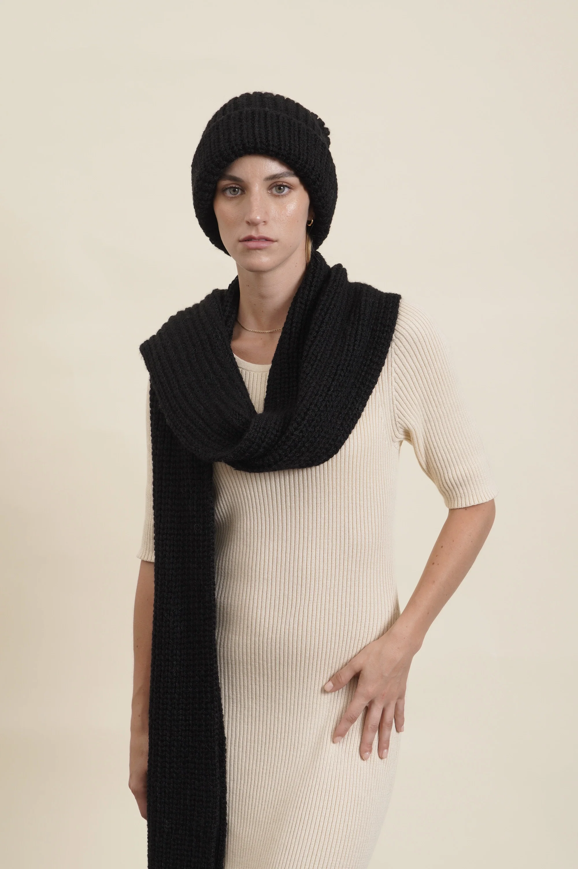 Khloe Alpaca Scarf - Image 2
