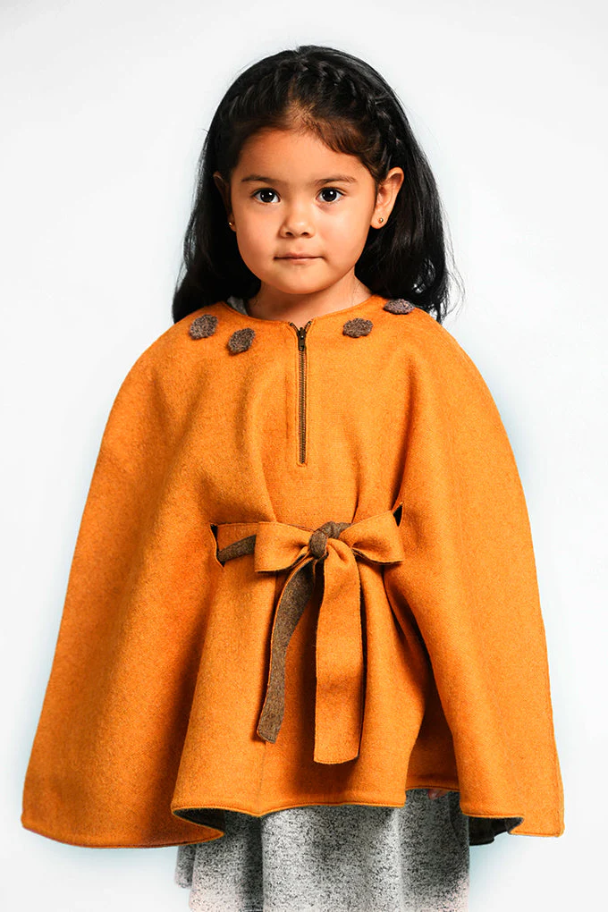 Leonela Reversible Baby Alpaca Cape - Image 3