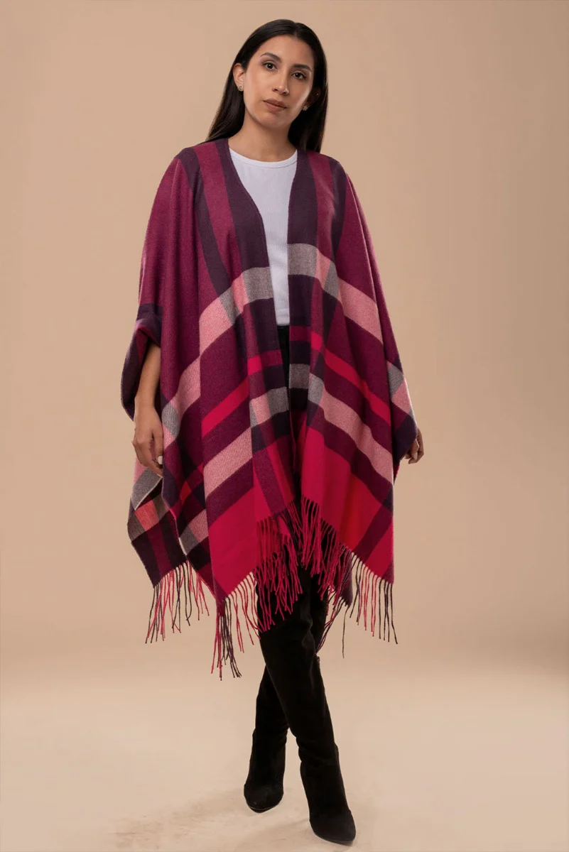 Leslie Baby Alpaca Cape - Image 15