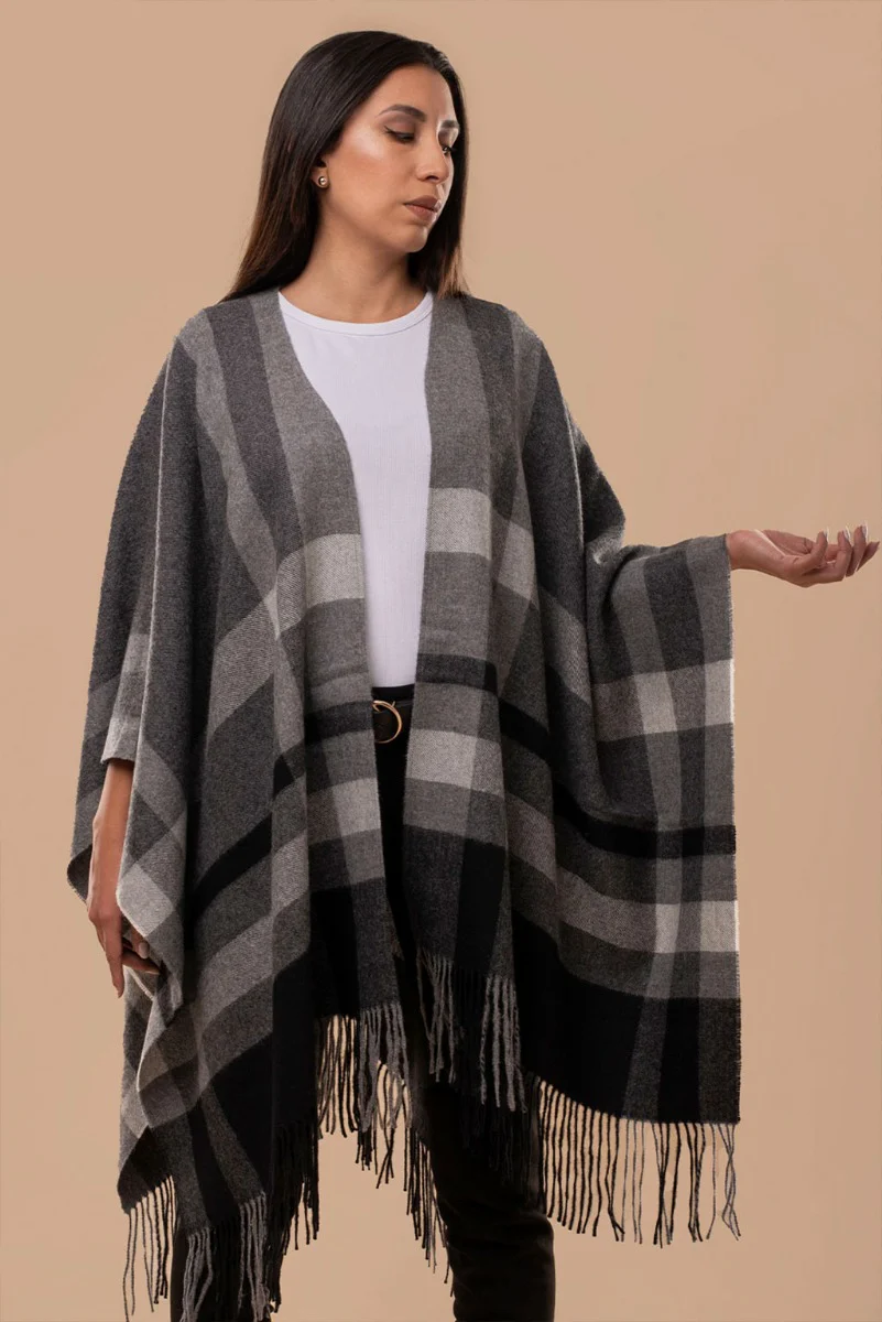 Leslie Baby Alpaca Cape - Image 16