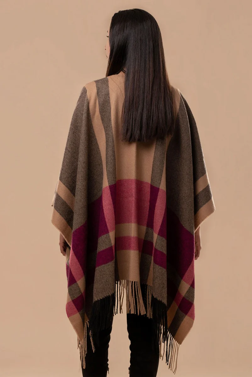 Leslie Baby Alpaca Cape - Image 5