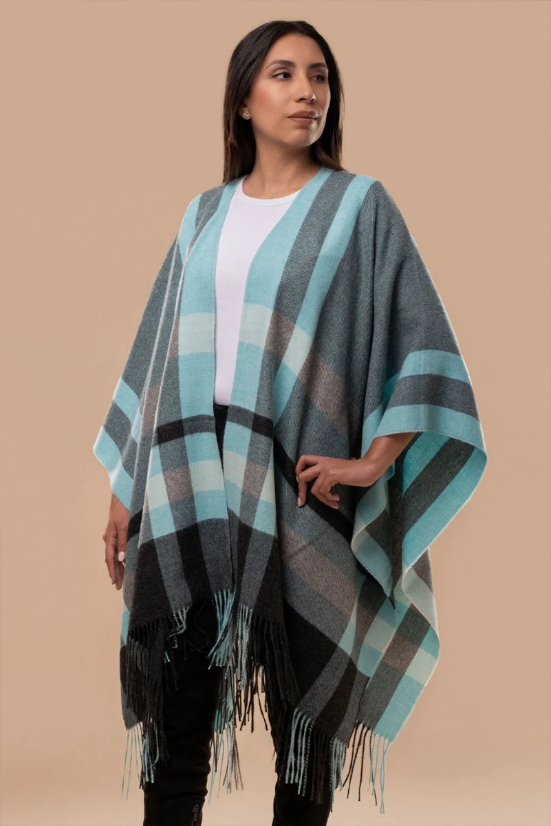 Leslie Baby Alpaca Cape - Image 6