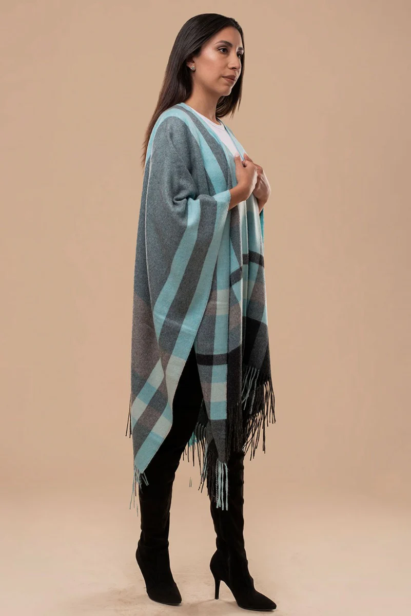 Leslie Baby Alpaca Cape - Image 8