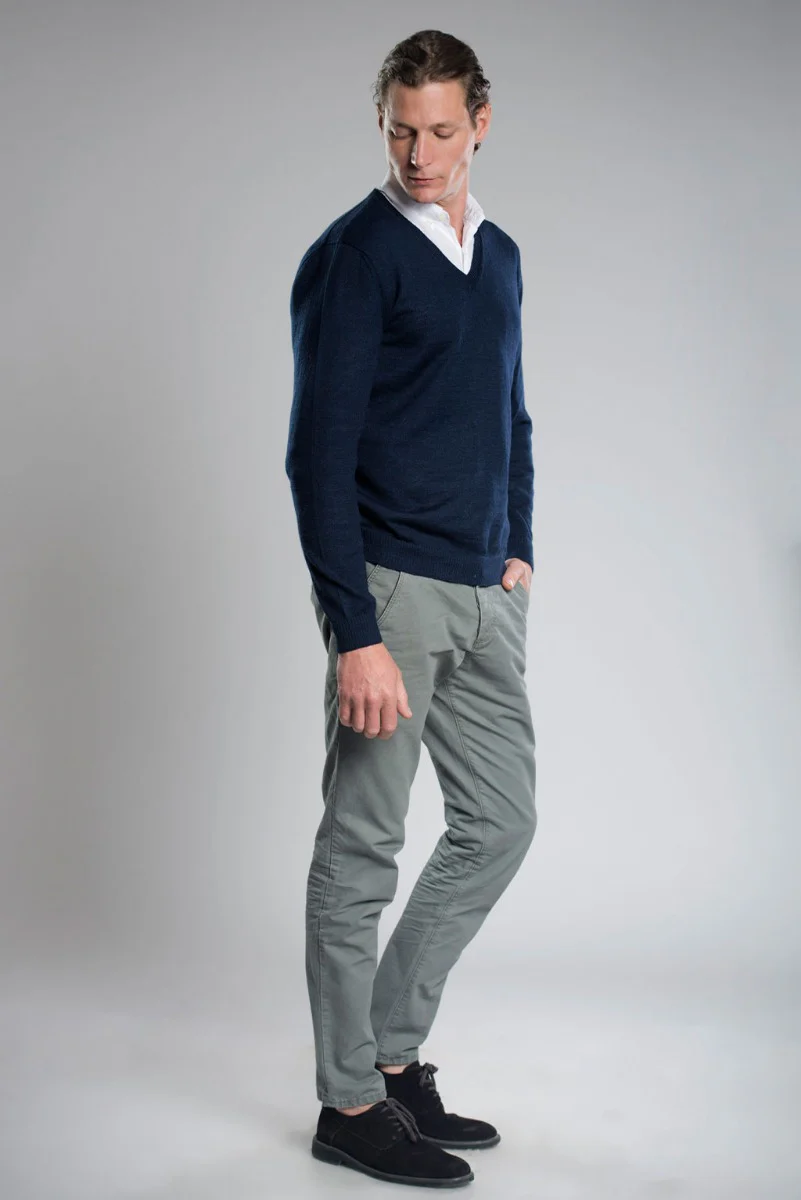 Odin V-Neck 100% CashLlama Sweater - Image 12