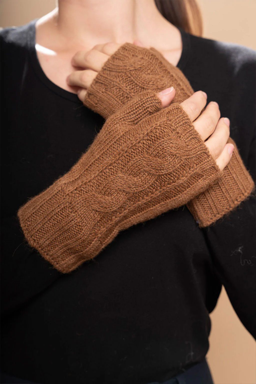Cable Knit Fingerless Alpaca Gloves - Image 12