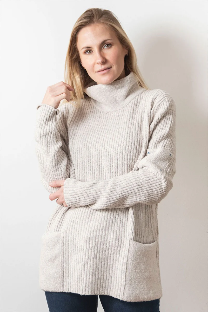Pocket Turtleneck Cotton Sweater - Image 9