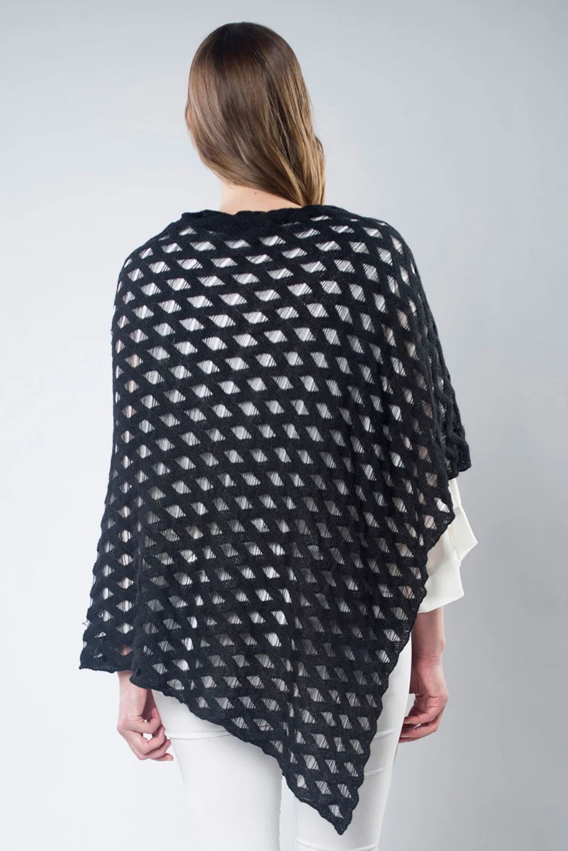 Sajani 100% Cashllama Poncho - Image 8