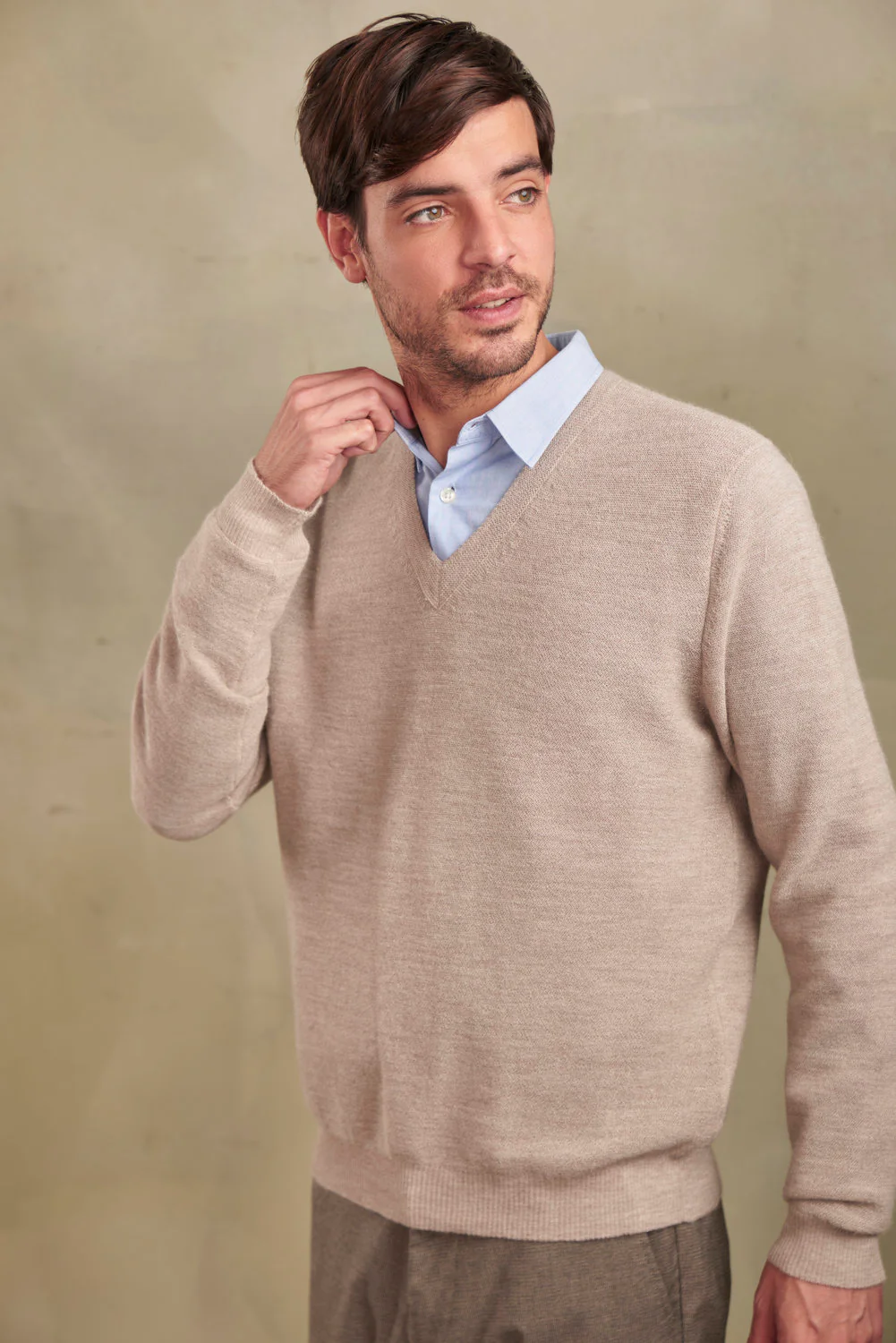 Satoru V-Neck Baby Alpaca Sweater - Image 10