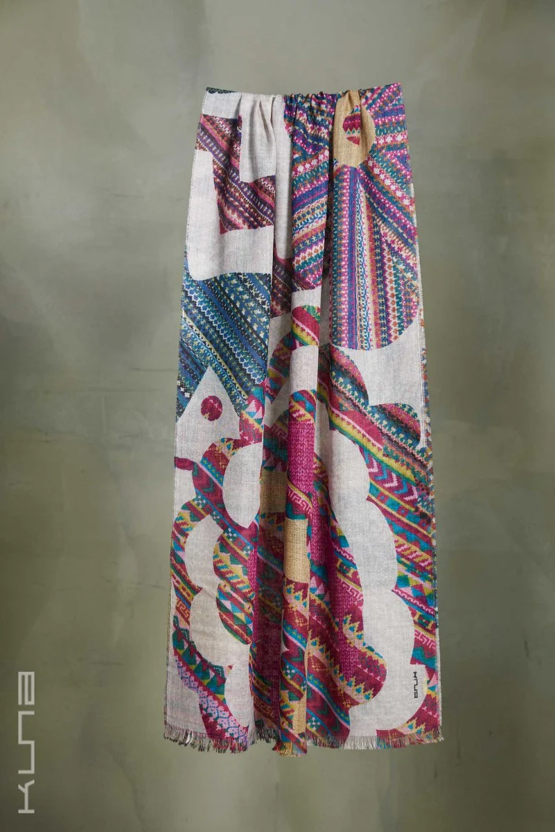 Telma Baby Alpaca & Silk Shawl - Image 2