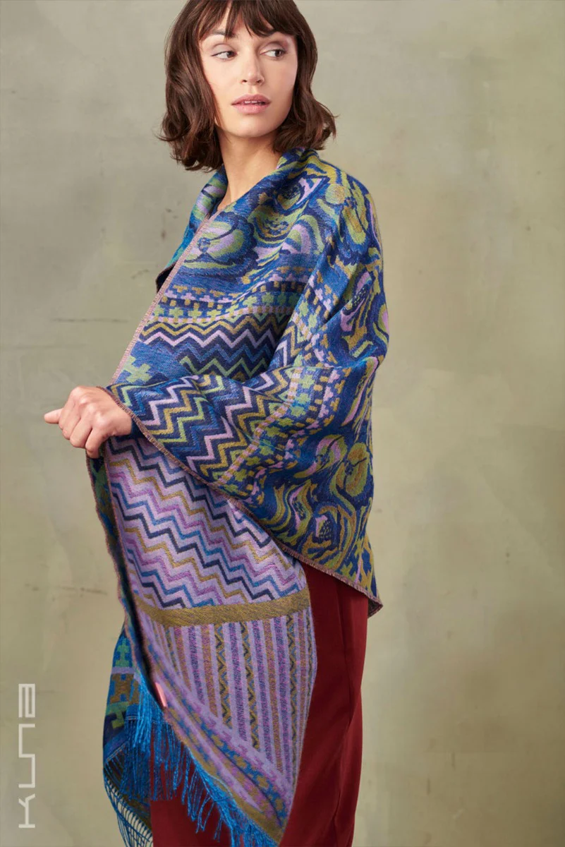 Templo Baby Alpaca and Silk Shawl - Image 6