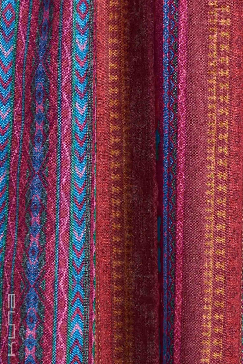 Triangle Baby Alpaca & Silk Shawl - Image 3