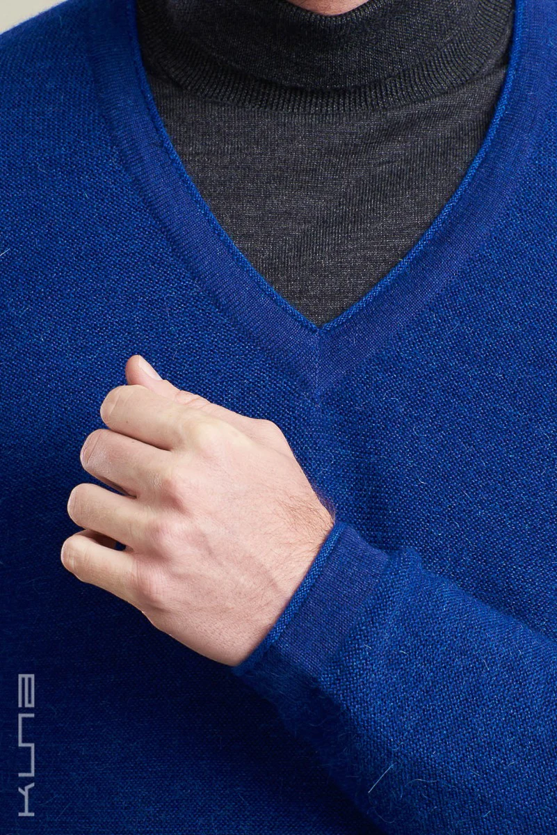 True V-Neck Baby Alpaca Sweater - Image 4