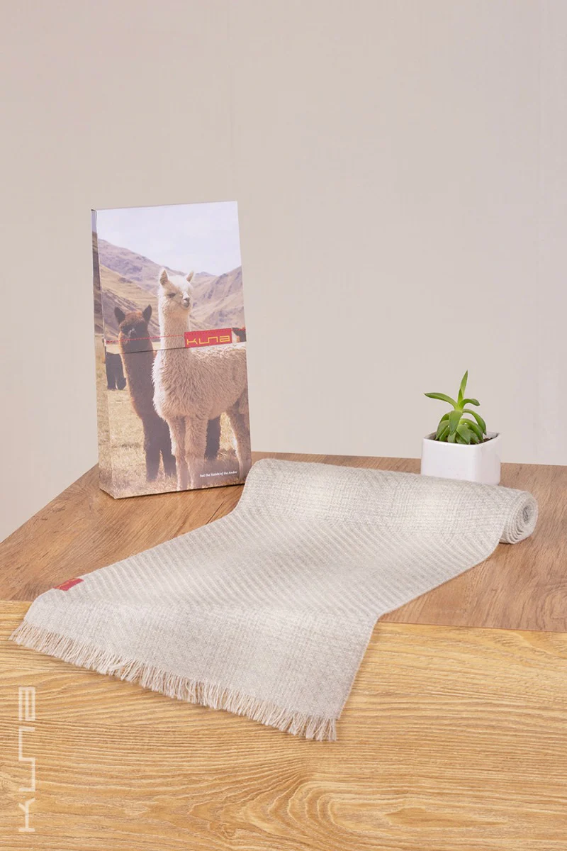 Valverde Baby Alpaca Scarf - Image 4