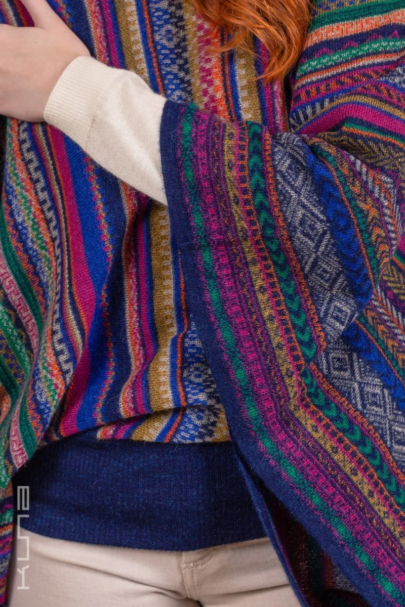 Vilca Baby Alpaca Poncho - Image 8