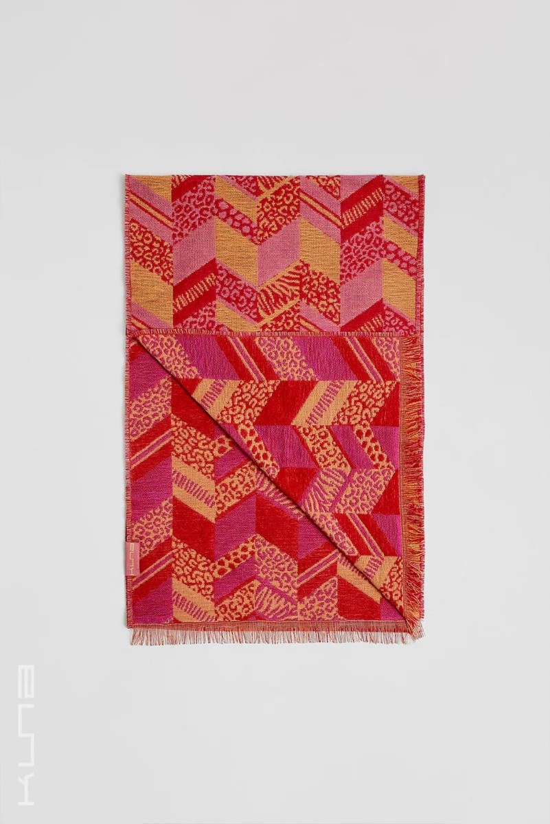 Wildlife Baby Alpaca & Silk Scarf - Image 3