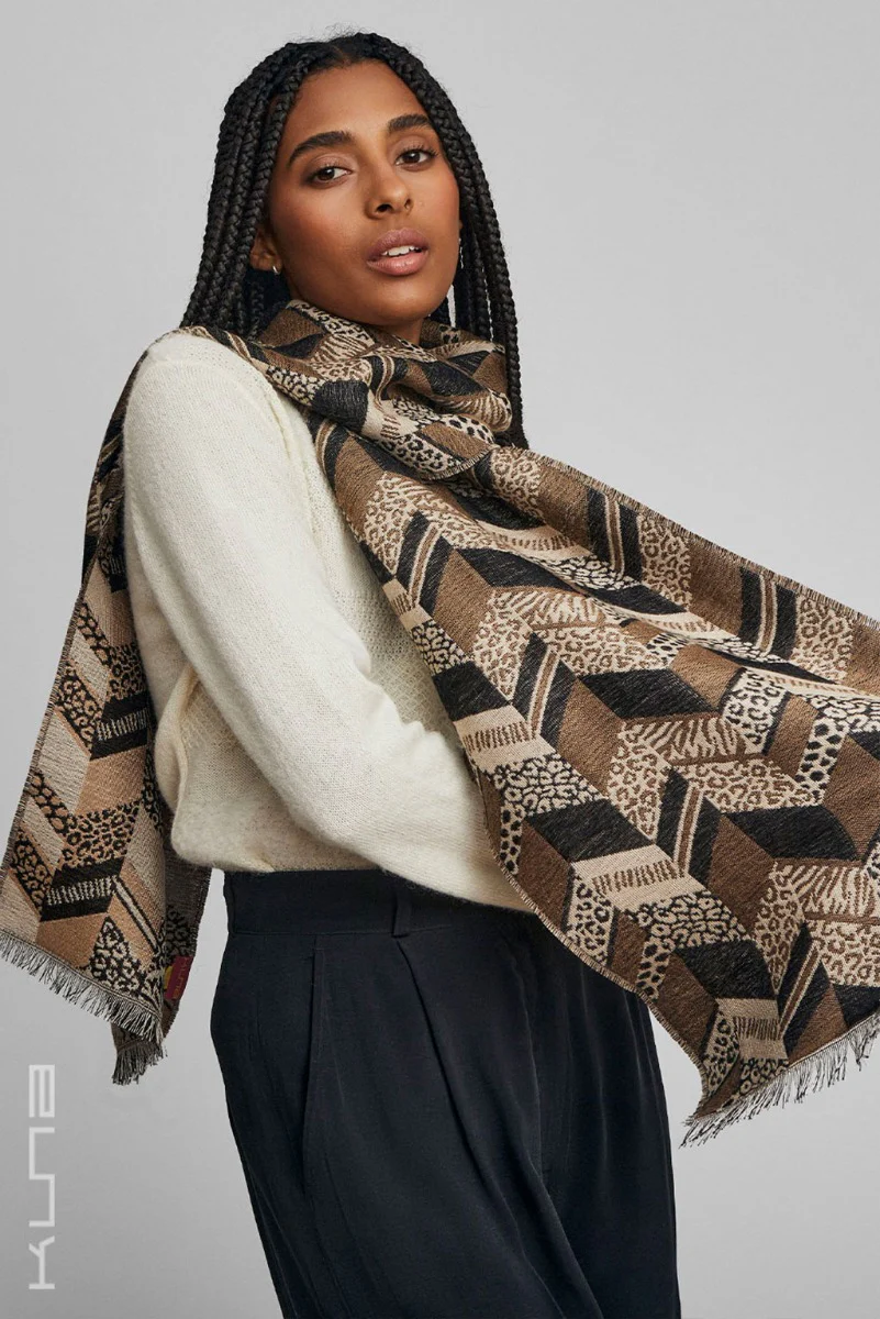 Wildlife Baby Alpaca & Silk Scarf - Image 6