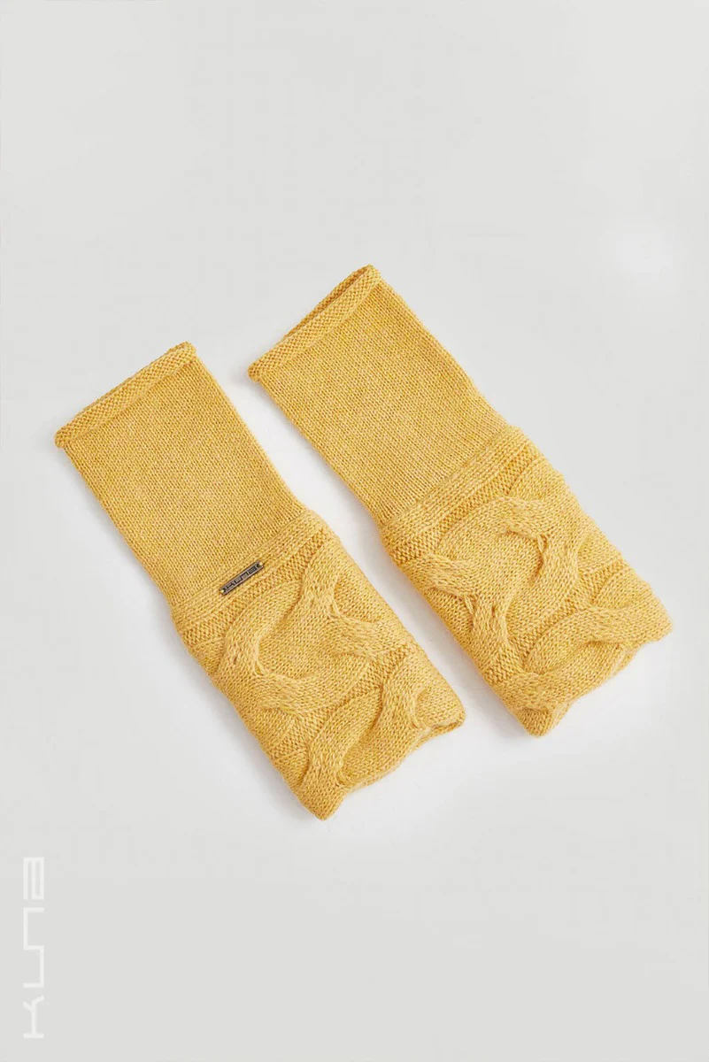 Winter Baby Alpaca Gloves - Image 3