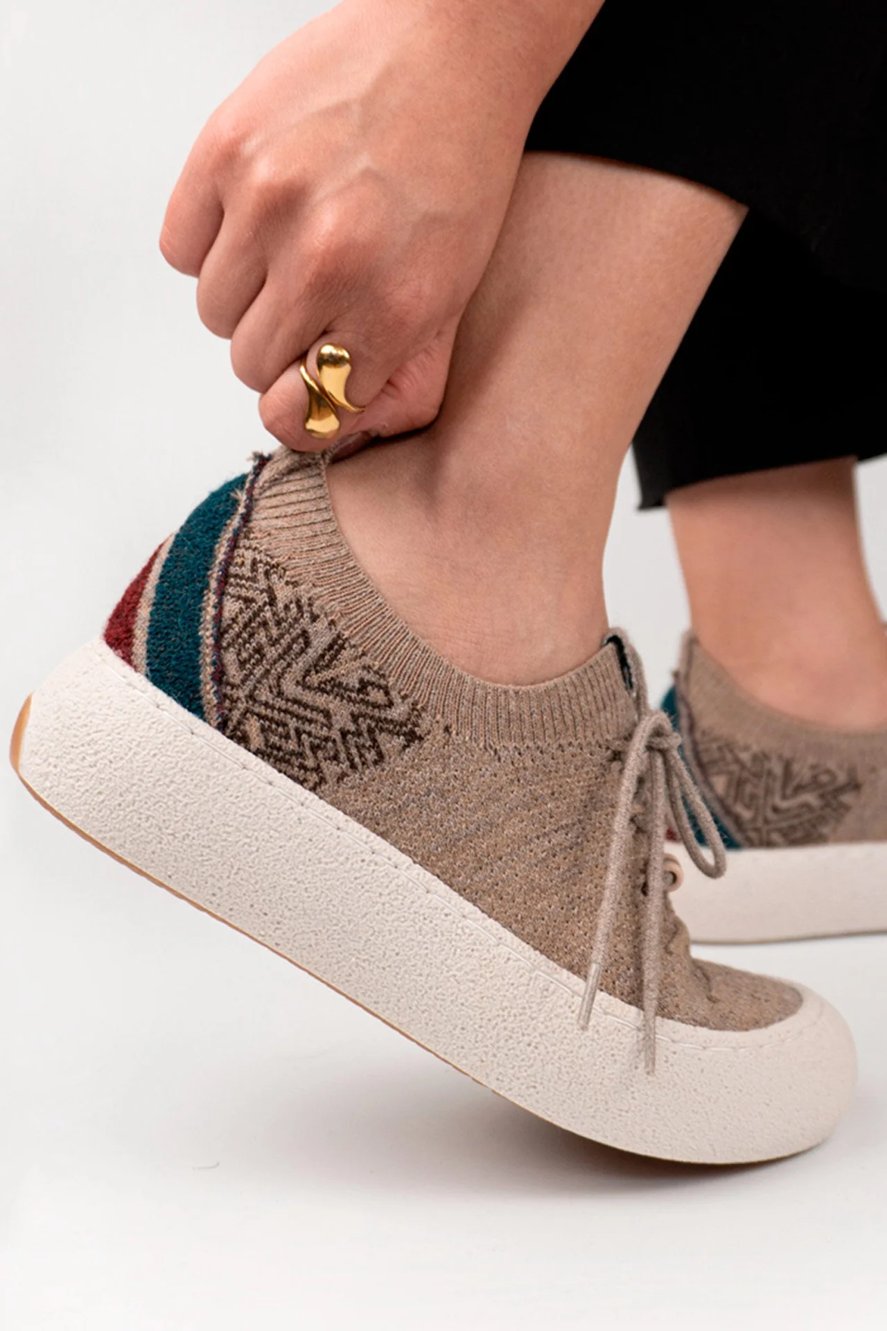 Women's Chimu Baby Alpaca Sneakers - Image 2