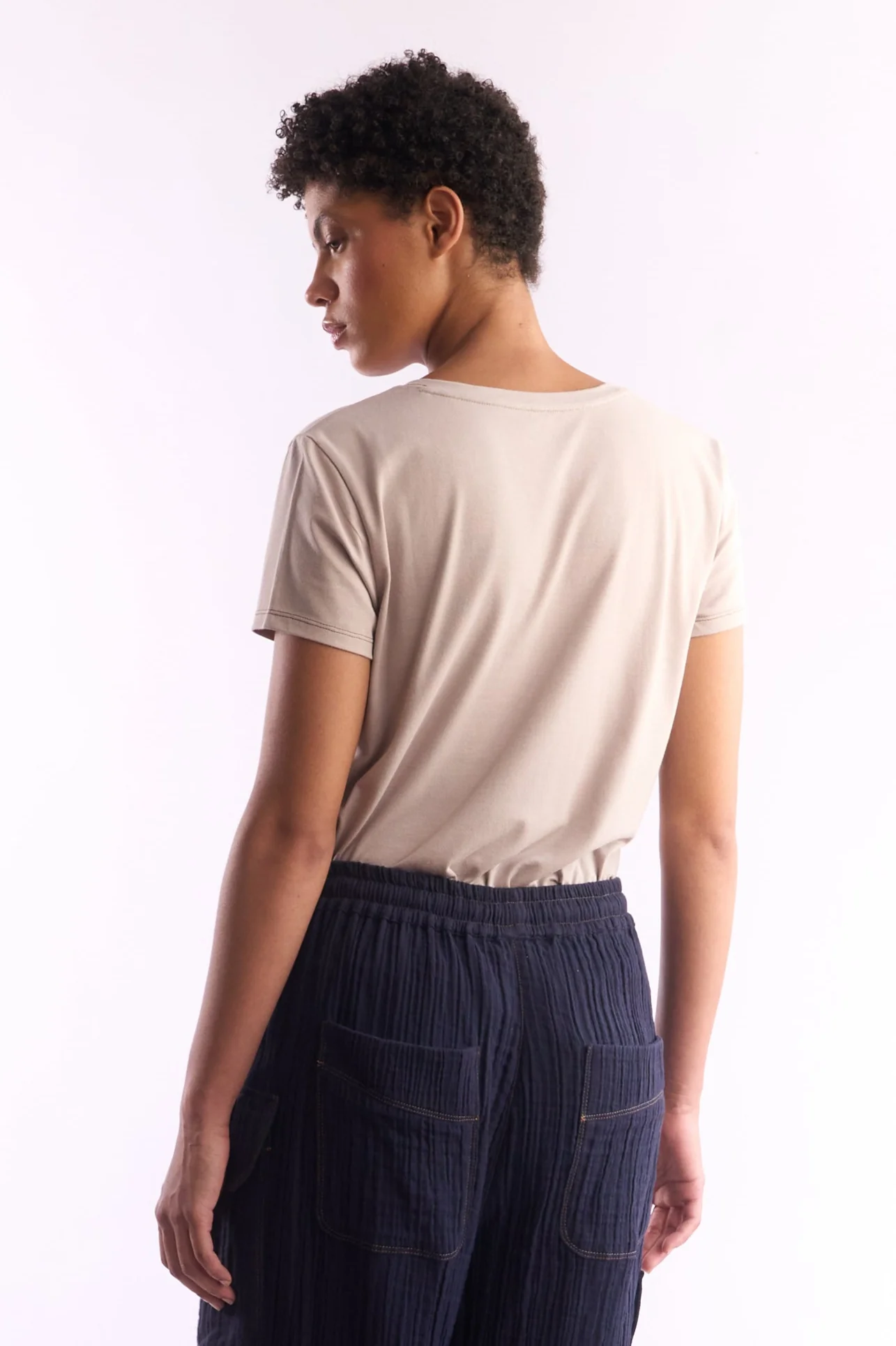 Women's Round-Neck Pima Cotton T-Shirt - Image 3