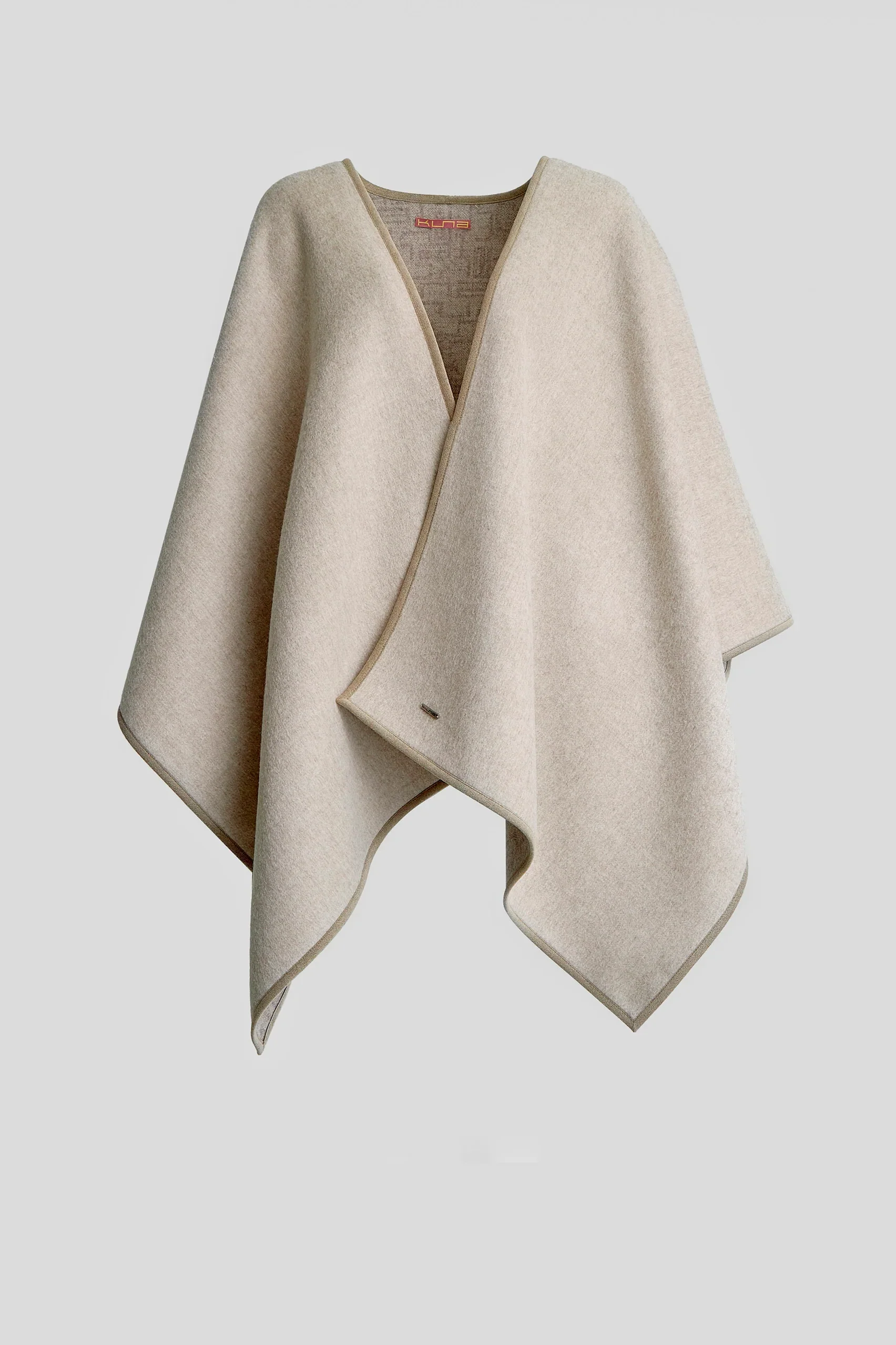 Yper Baby Alpaca Cape - Image 5