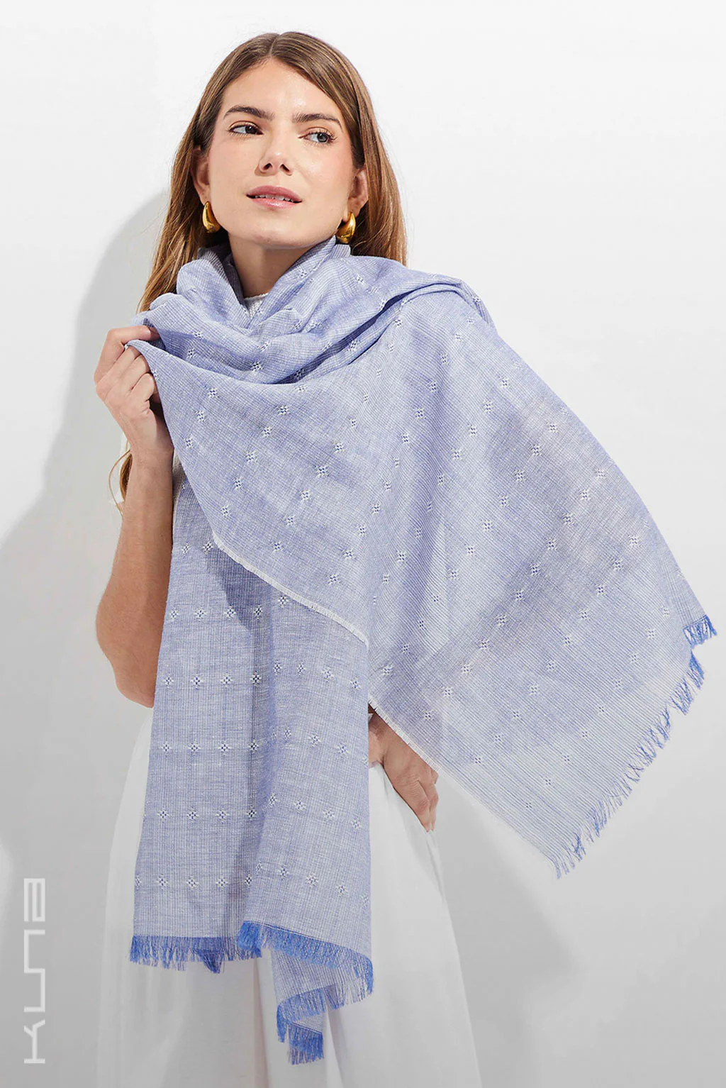 Yvory Linen & Baby Alpaca Shawl - Image 4